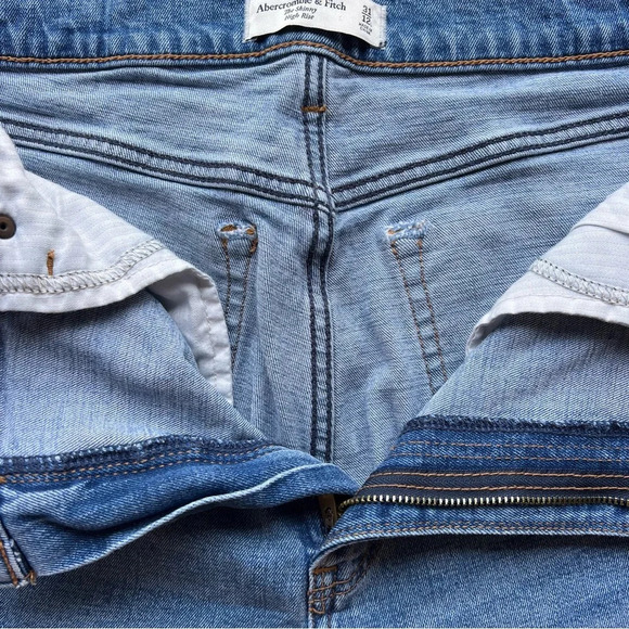 Abercrombie & Fitch High Rise Skinny Denim Jeans - 22093 - Picture 8 of 10